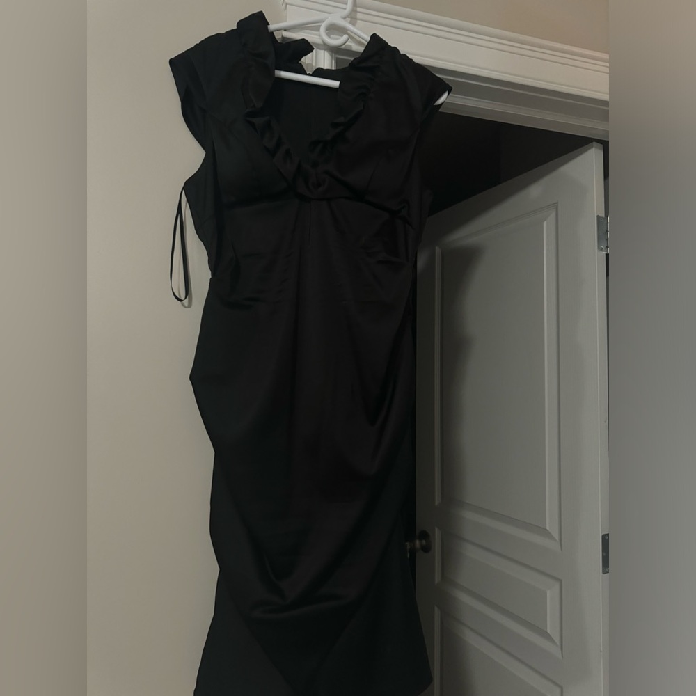 Gorgeous black cocktail dress